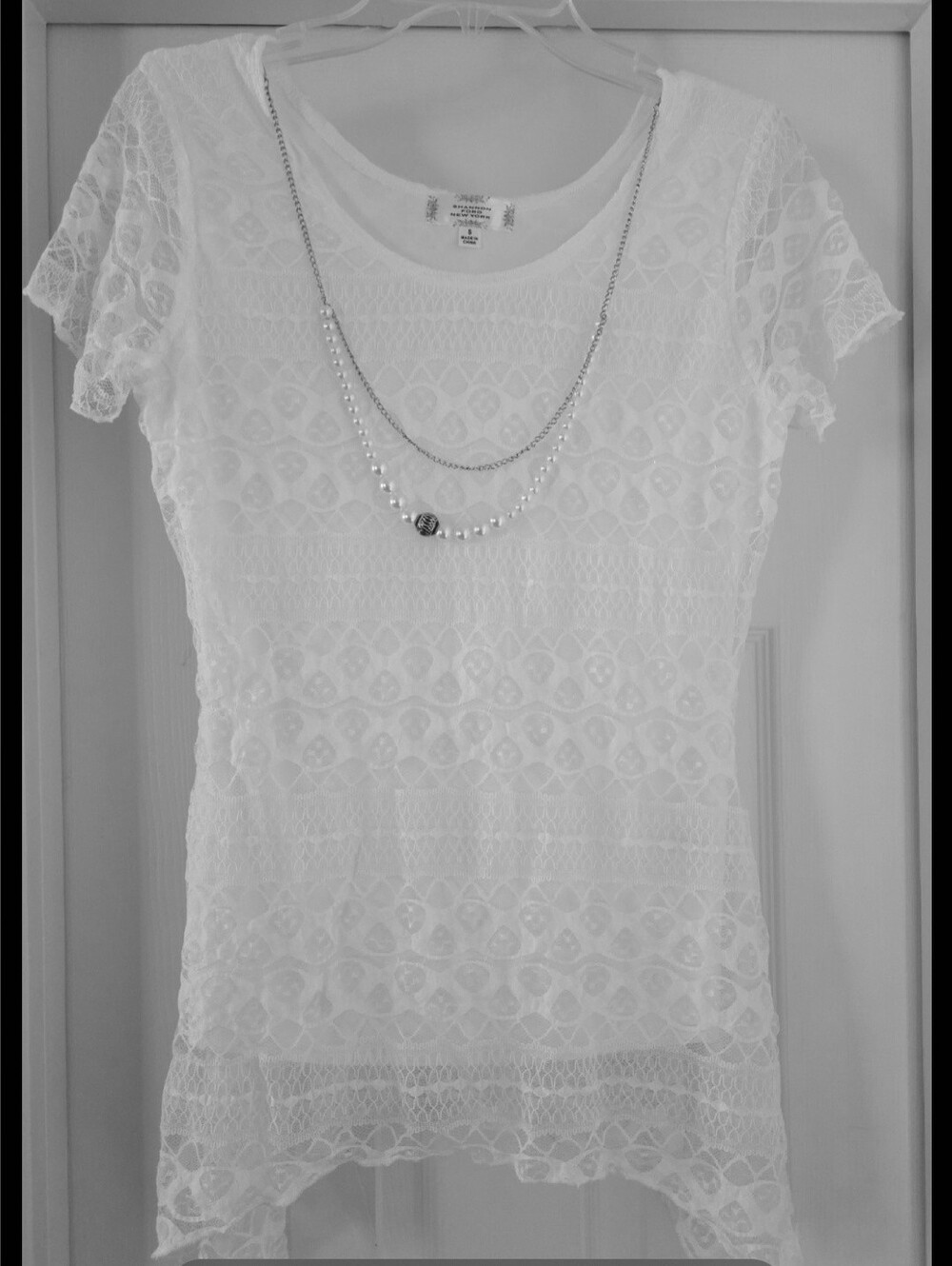 Elegant White Lace Asymmetrical Top